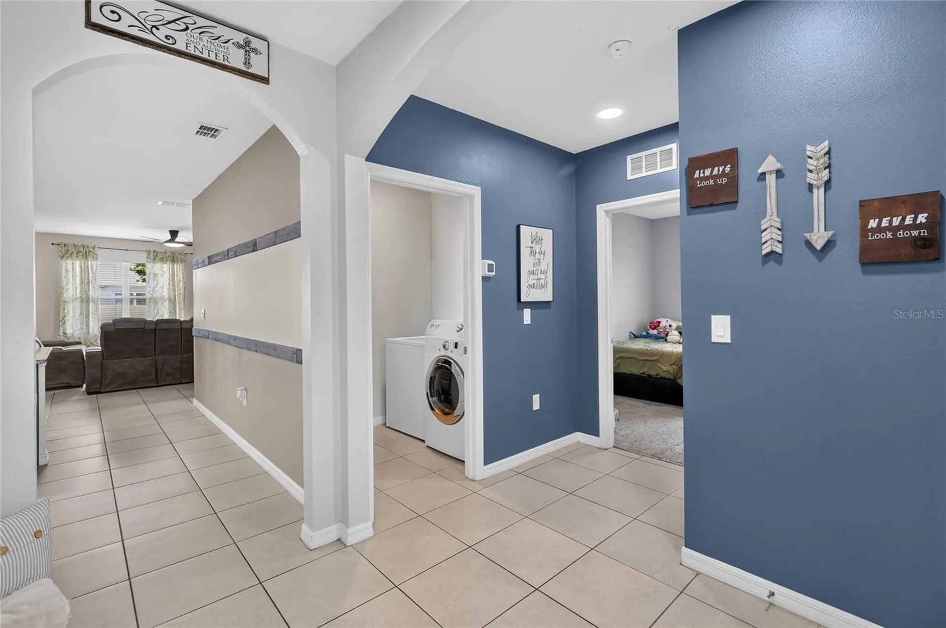 248 Ludisia Loop Davenport FL 33837