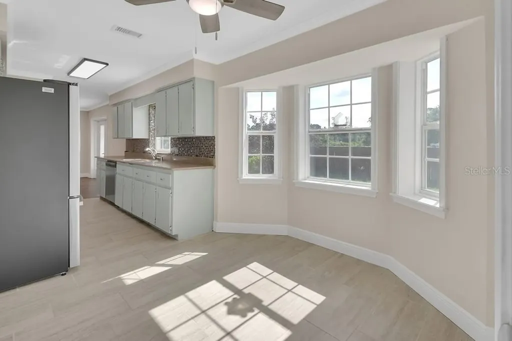 103 Siesta Court Deland FL 32724