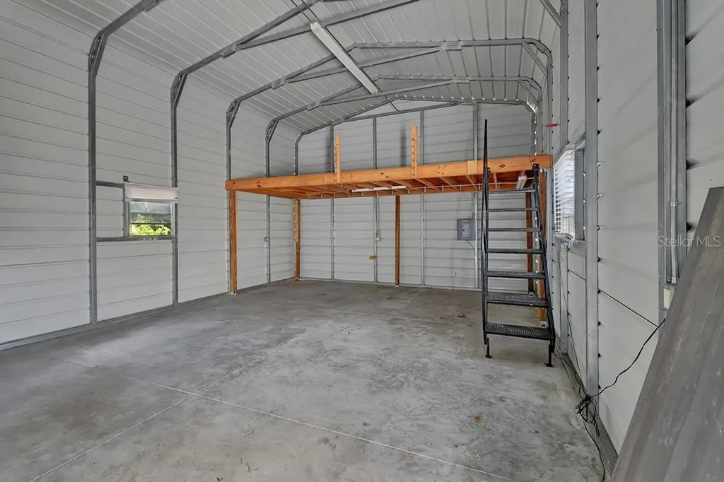 103 Siesta Court Deland FL 32724
