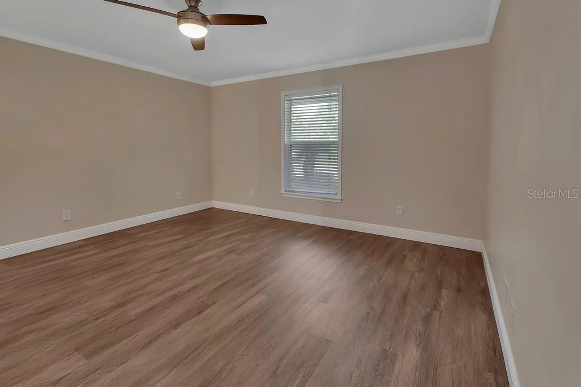 103 Siesta Court Deland FL 32724