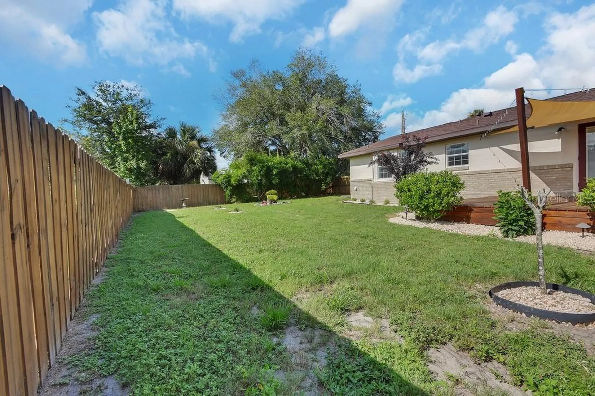 103 Siesta Court Deland FL 32724