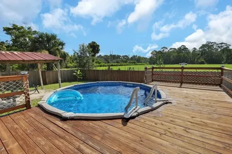 103 Siesta Court Deland FL 32724