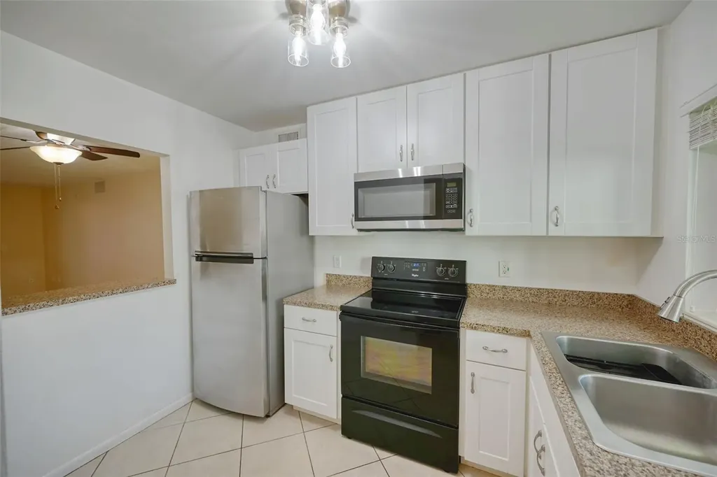 801 83rd Avenue N St Petersburg FL 33702