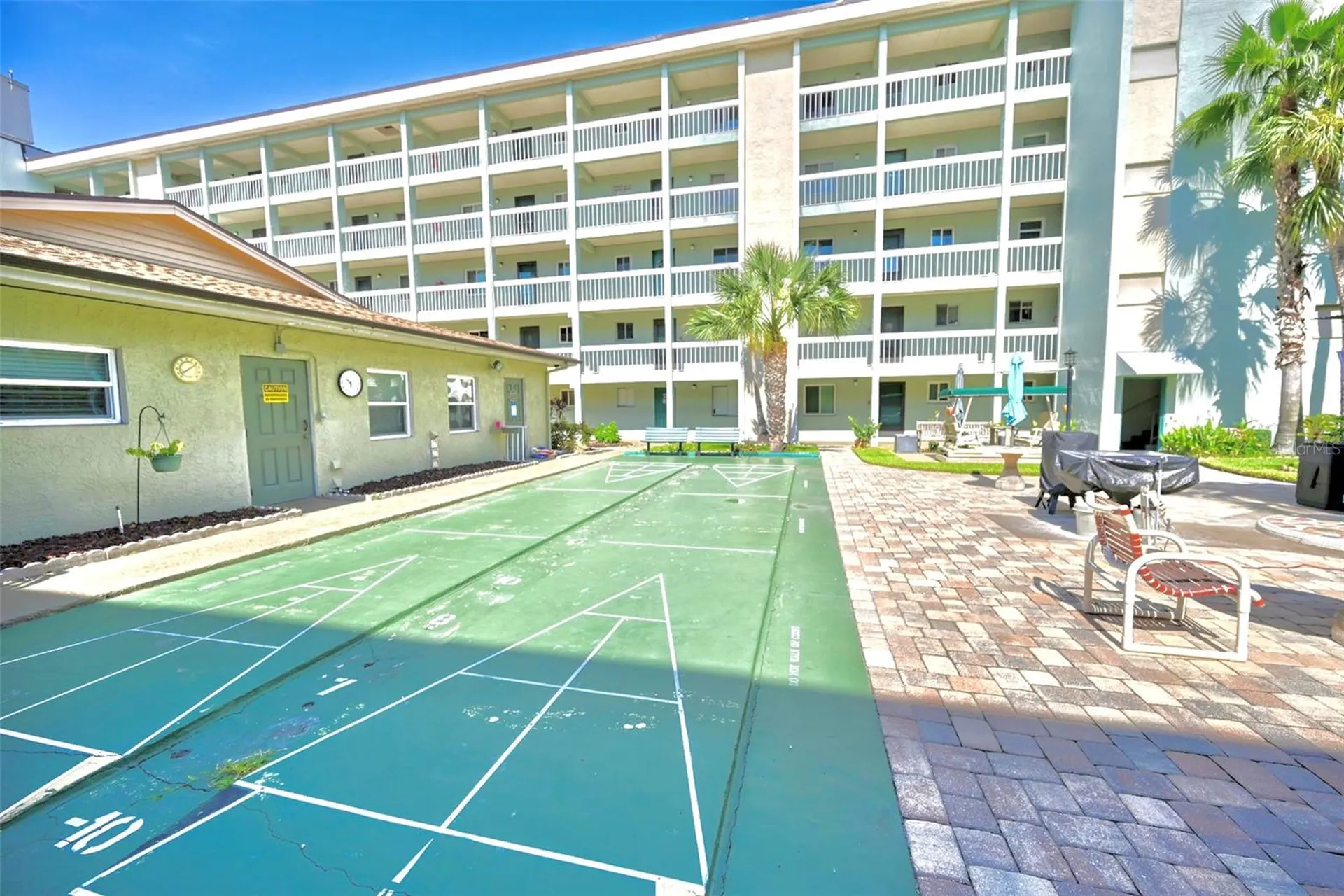 801 83rd Avenue N St Petersburg FL 33702