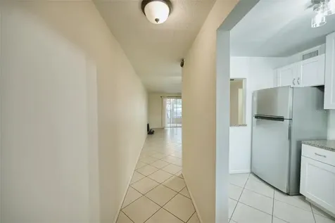 801 83rd Avenue N St Petersburg FL 33702