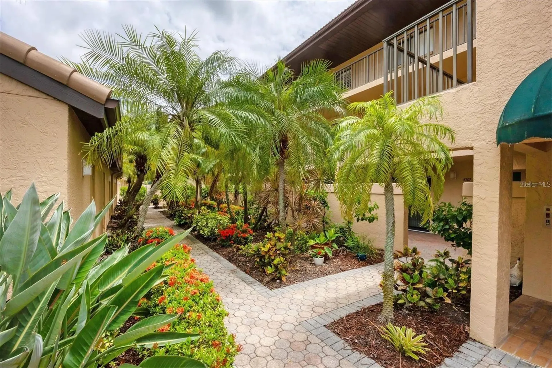 5737 Ashton Way Sarasota FL 34231