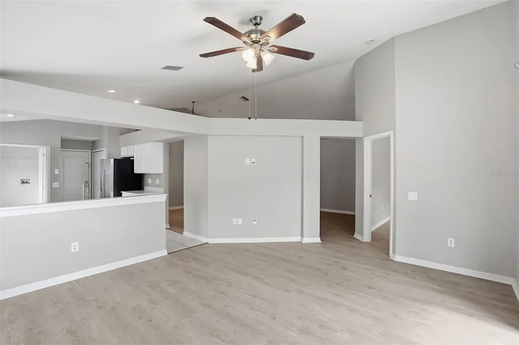 7912 Merchantville Circle Zephyrhills FL 33540