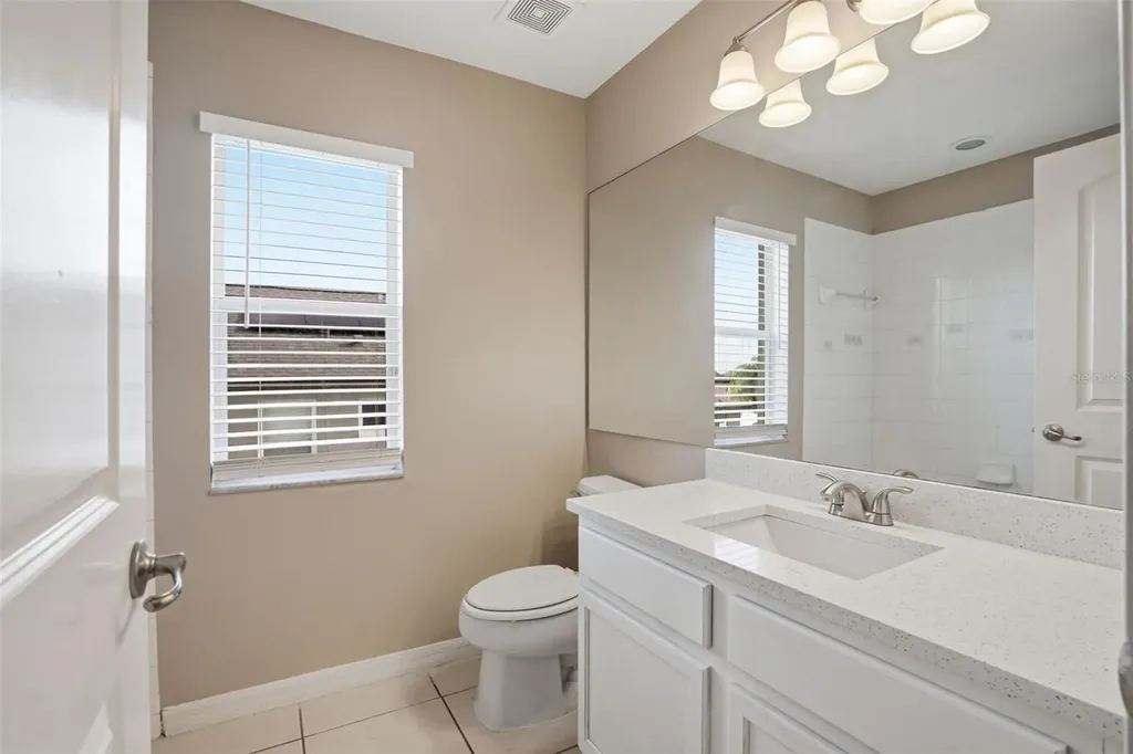 7912 Merchantville Circle Zephyrhills FL 33540
