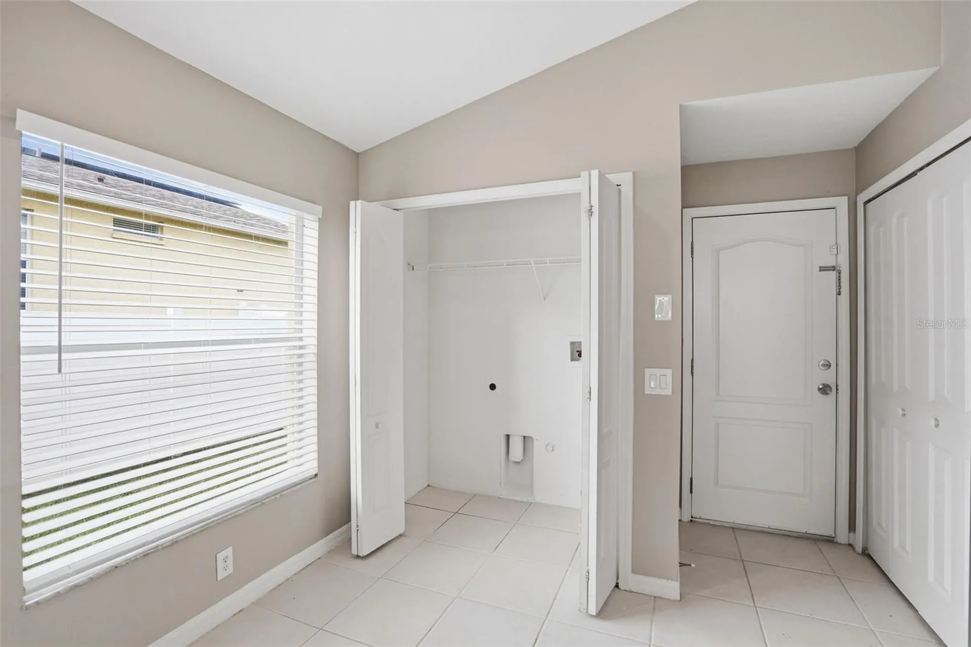 7912 Merchantville Circle Zephyrhills FL 33540