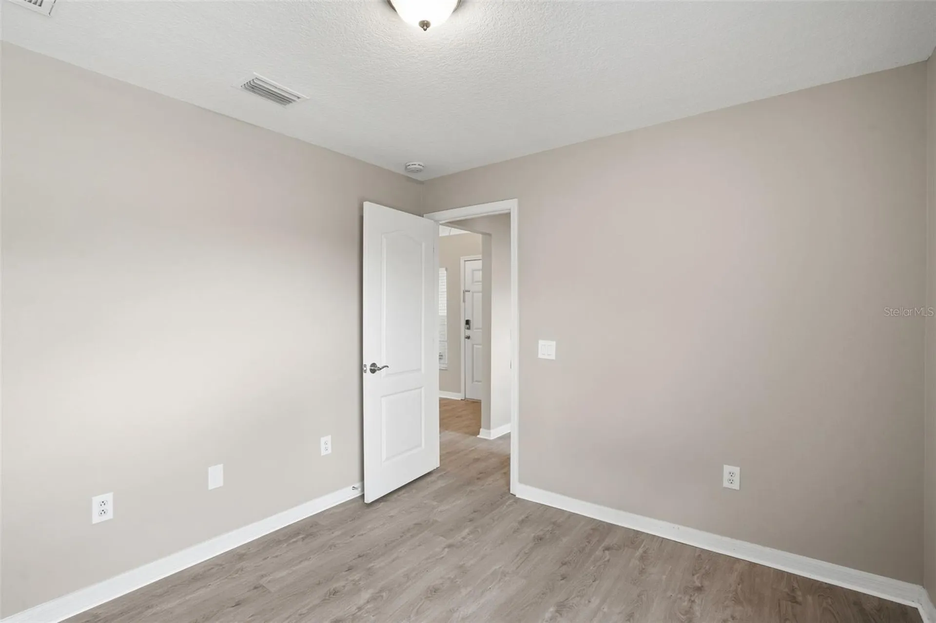 7912 Merchantville Circle Zephyrhills FL 33540