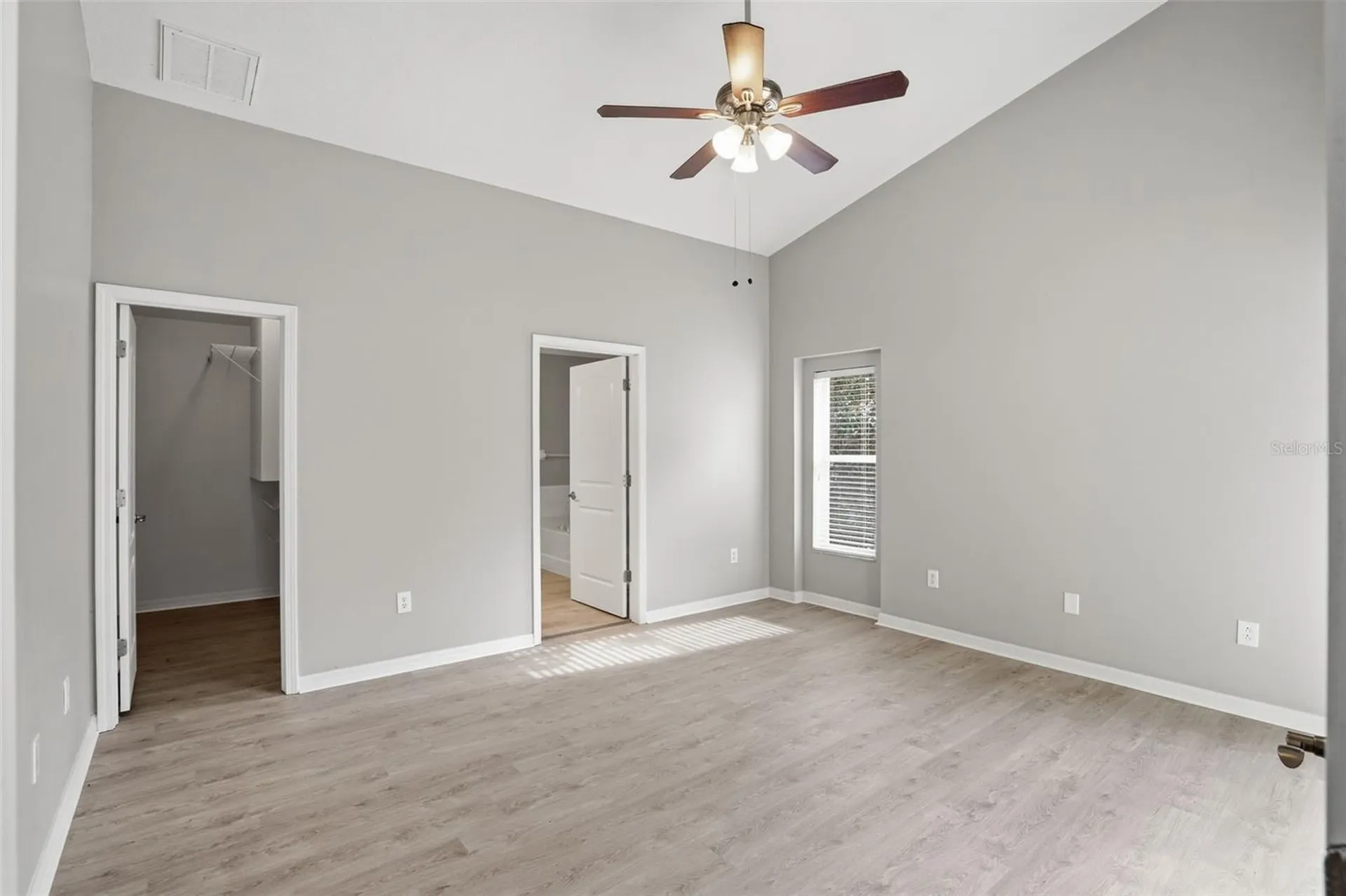 7912 Merchantville Circle Zephyrhills FL 33540