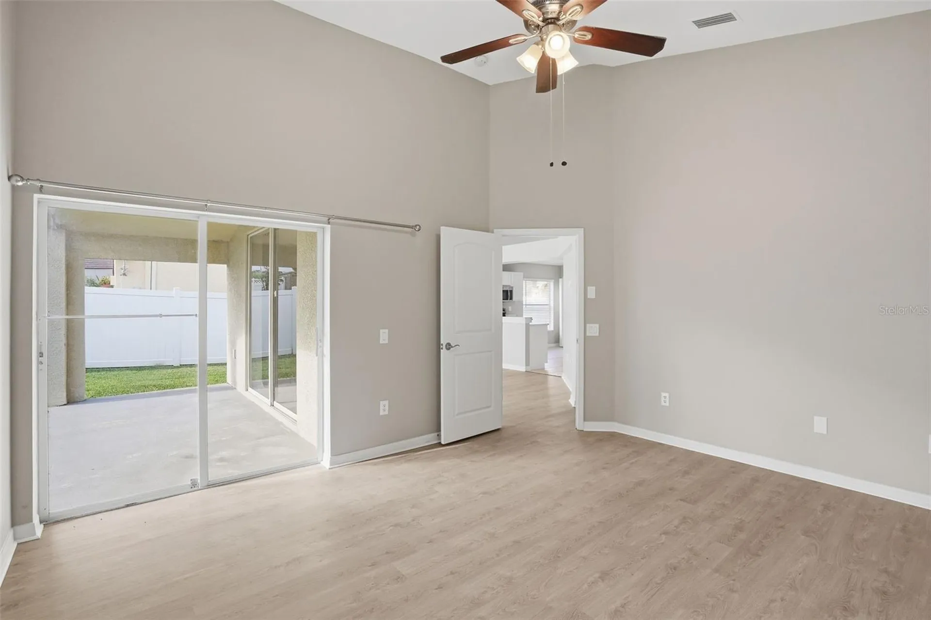 7912 Merchantville Circle Zephyrhills FL 33540
