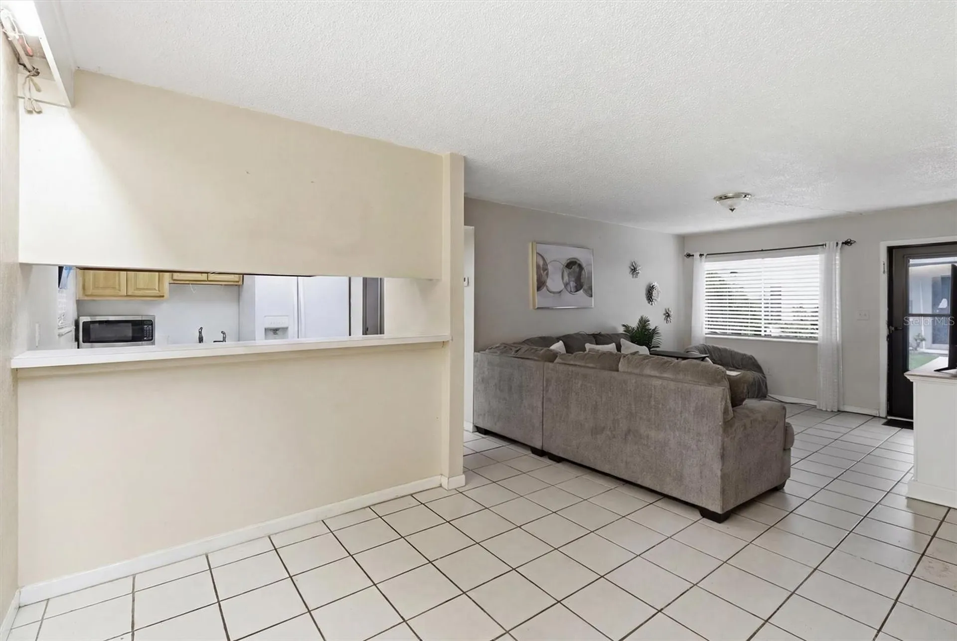 931 W Oak Ridge Road Orlando FL 32809