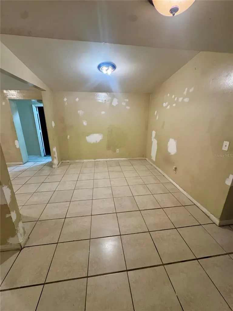 7204 E Cayuga Street Tampa FL 33610