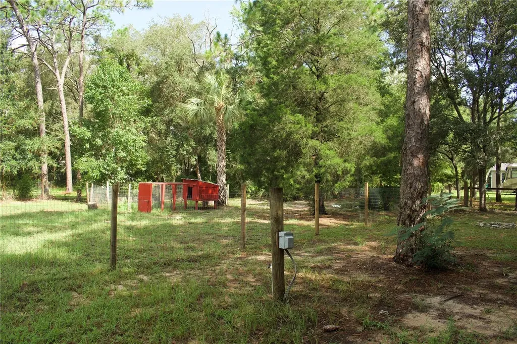 6785 W Country Club Drive Homosassa FL 34448