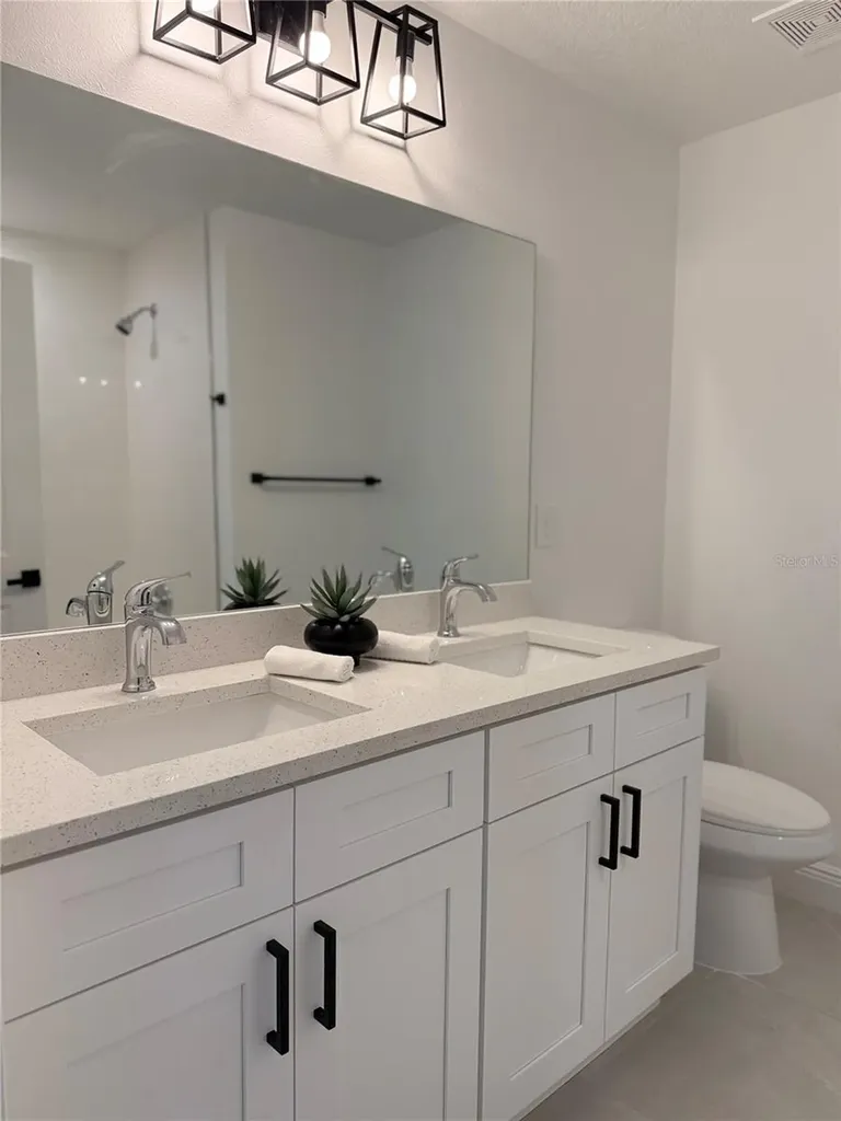 963 Sareta Street SE Palm Bay FL 32909