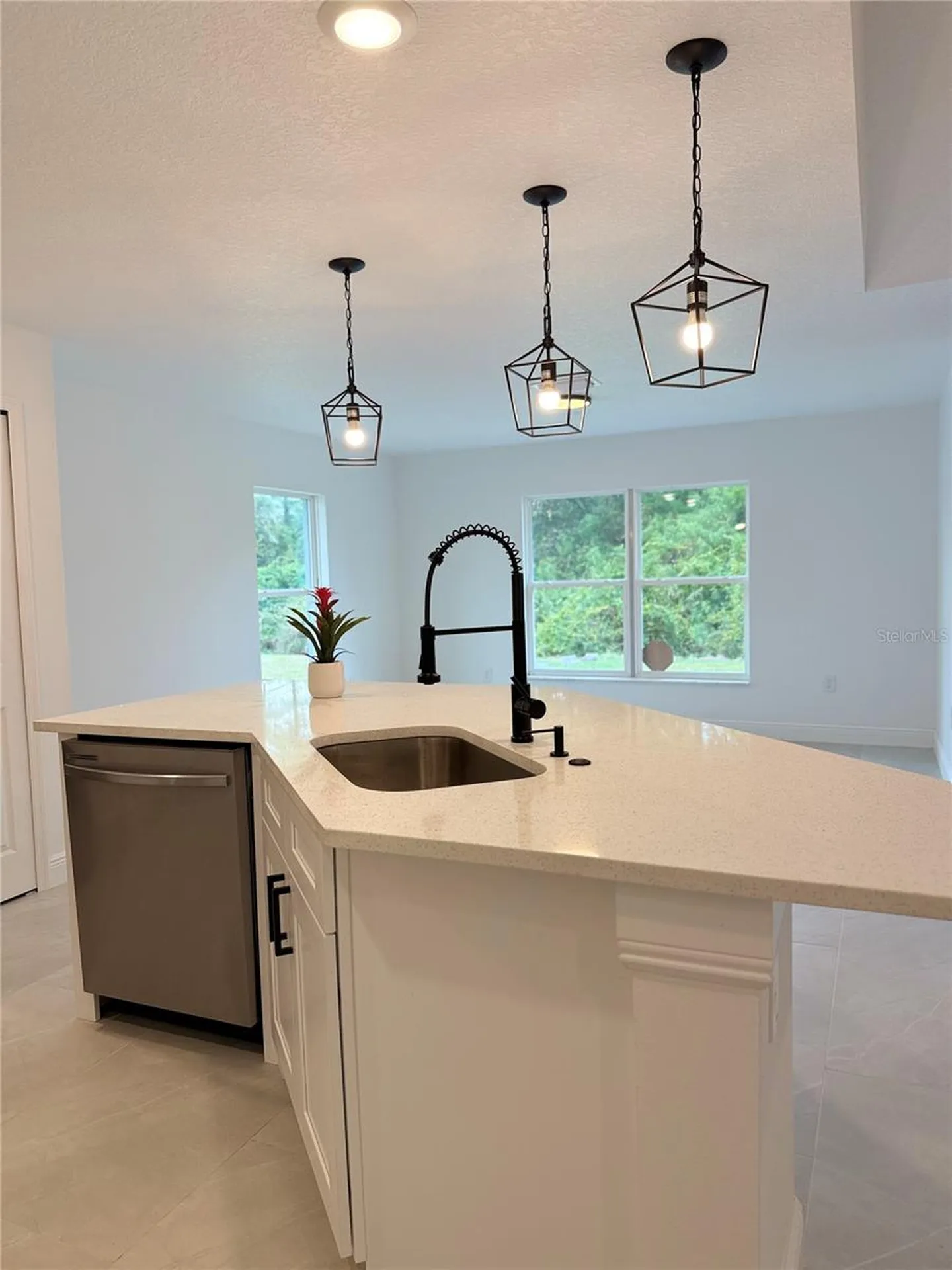 963 Sareta Street SE Palm Bay FL 32909