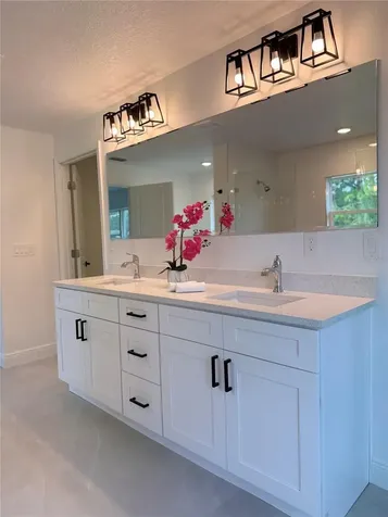 963 Sareta Street SE Palm Bay FL 32909