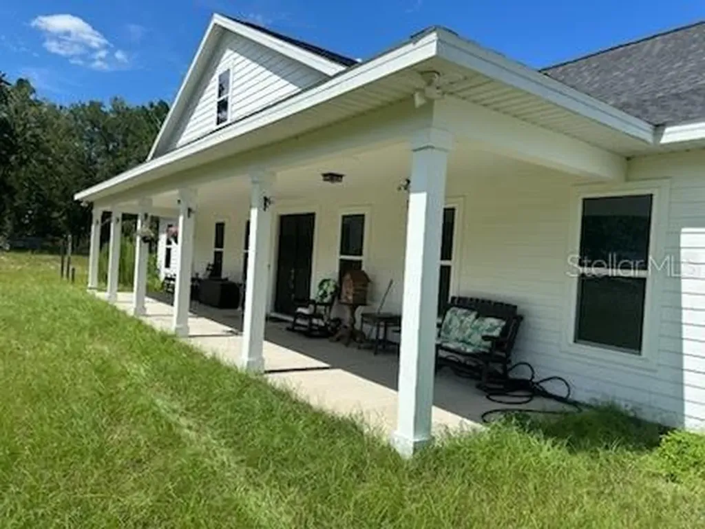 5040 NE 48th Court High Springs FL 32643