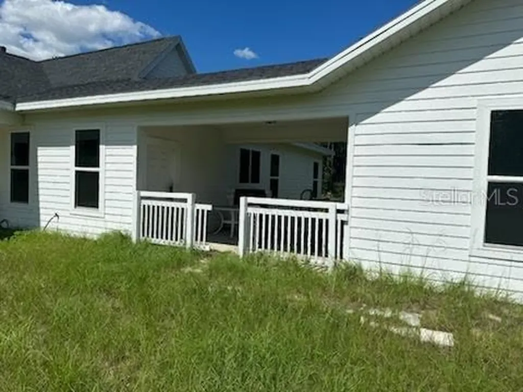 5040 NE 48th Court High Springs FL 32643