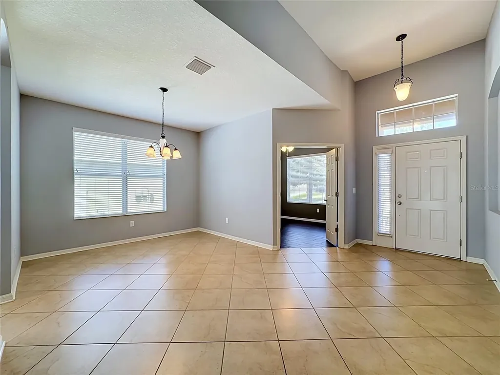 10110 Holland Road Riverview FL 33578
