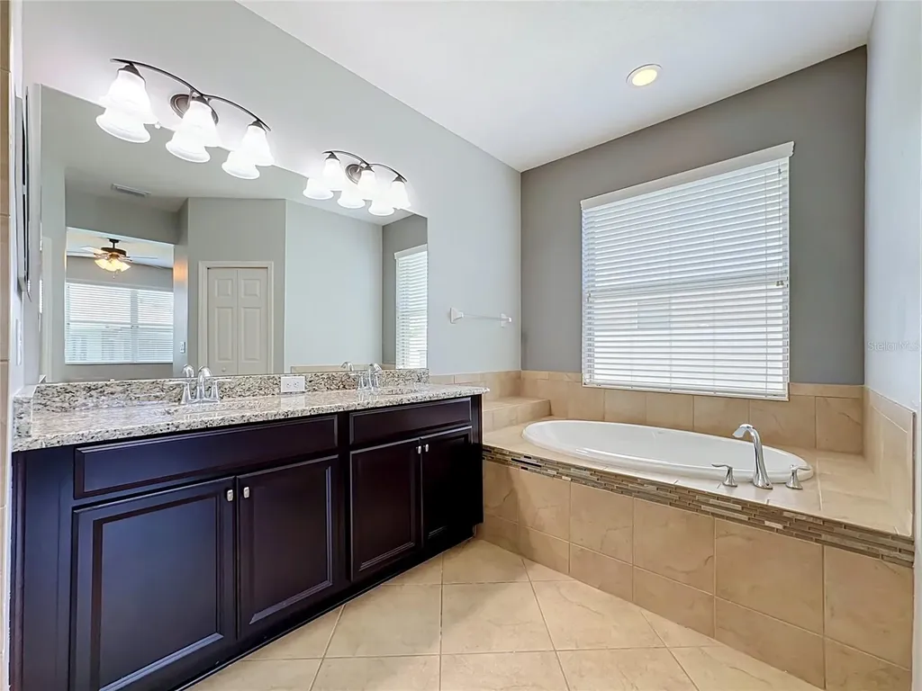 10110 Holland Road Riverview FL 33578