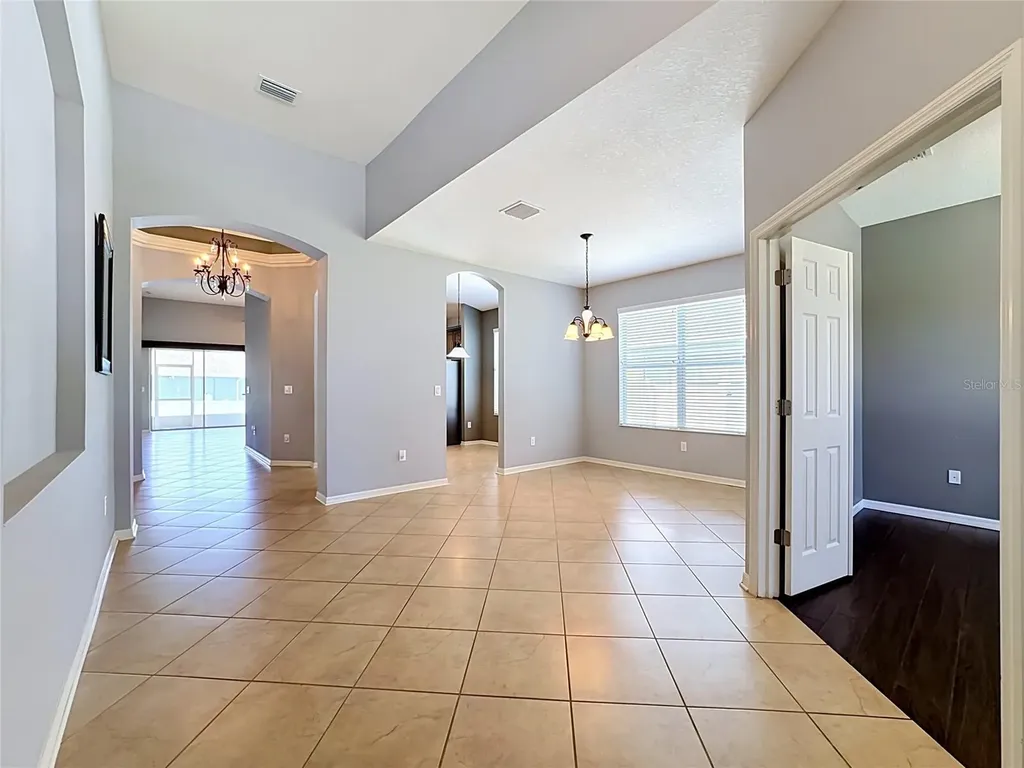 10110 Holland Road Riverview FL 33578