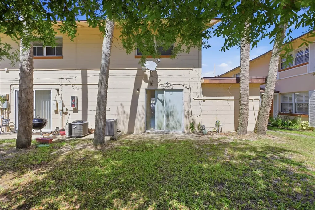 1600 S Palmetto Avenue South Daytona FL 32119