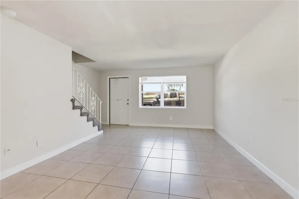1600 S Palmetto Avenue South Daytona FL 32119