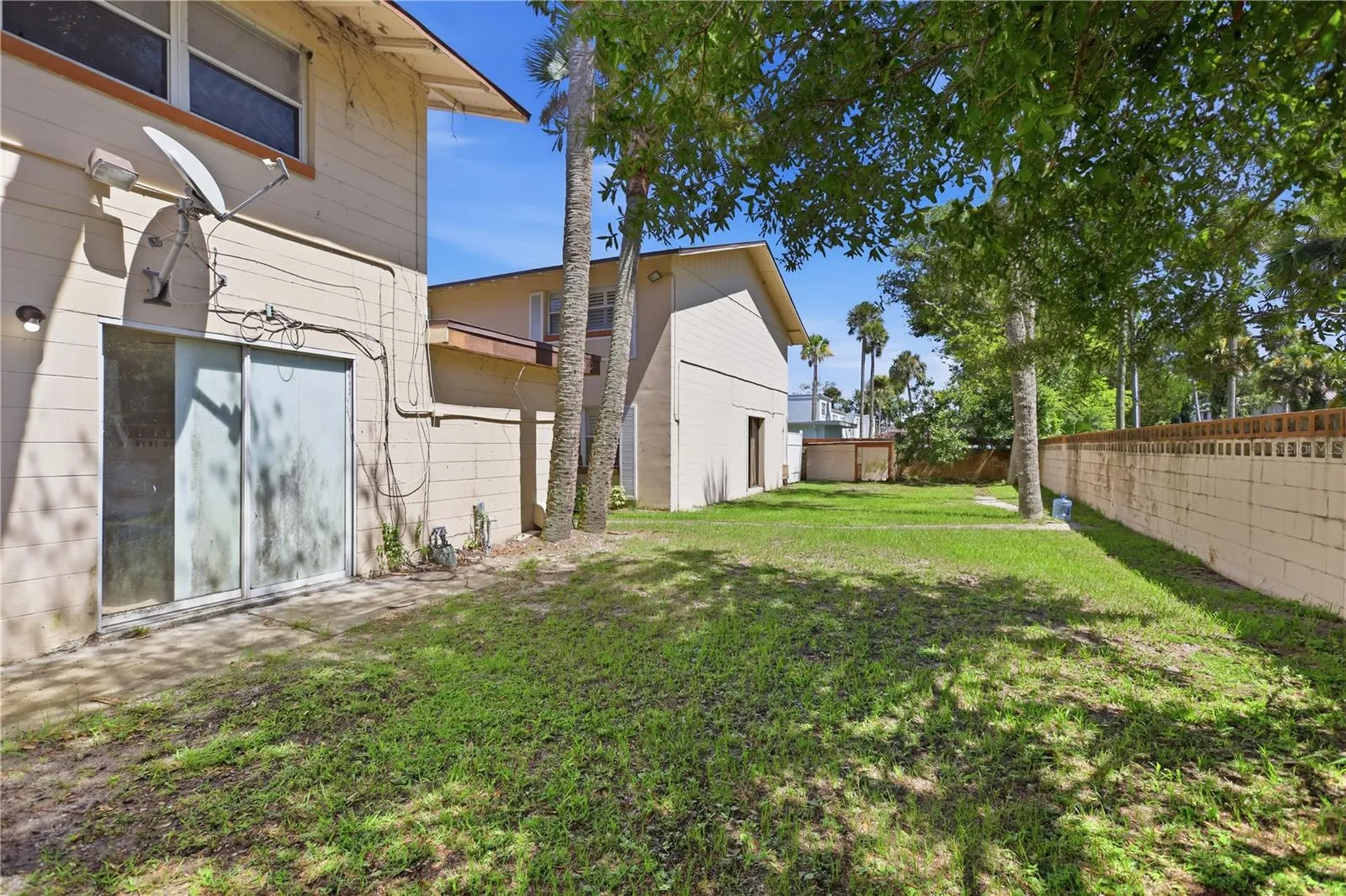 1600 S Palmetto Avenue South Daytona FL 32119
