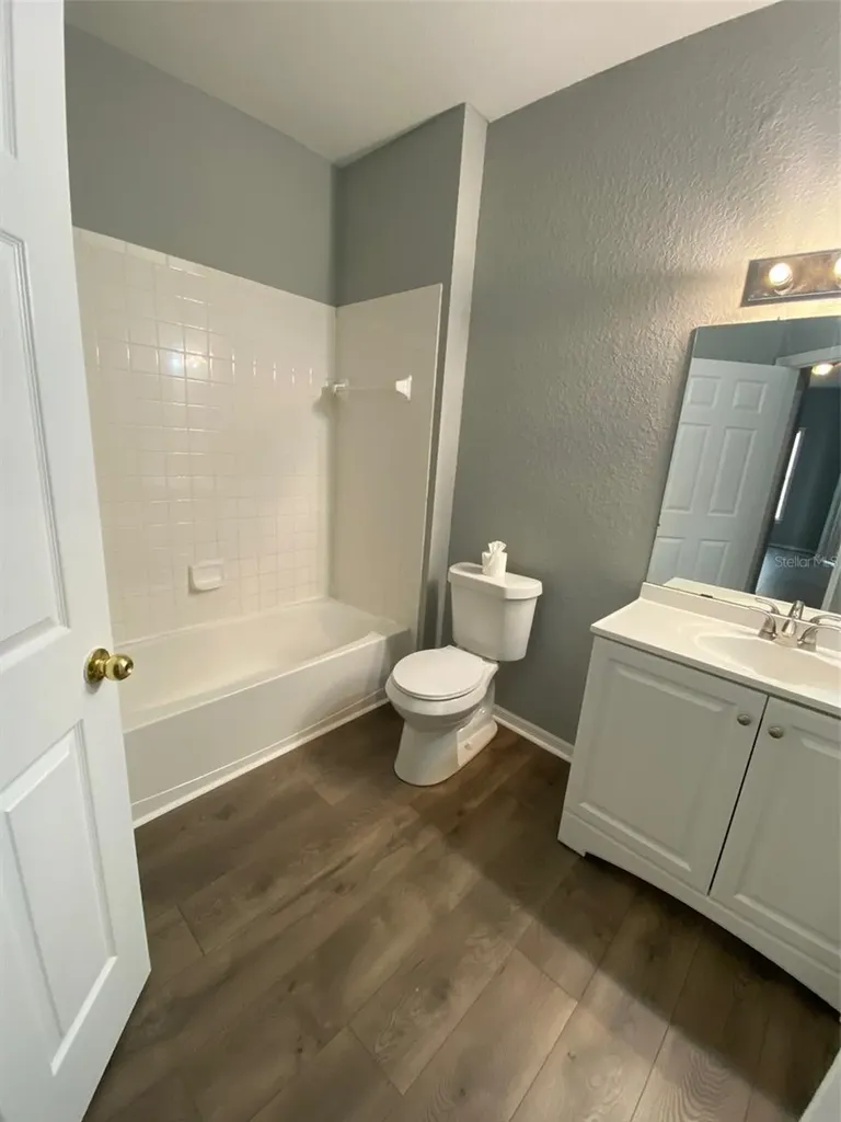 3605 Conroy Road Orlando FL 32839