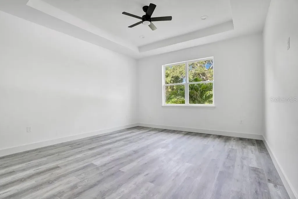 551 Dowling Circle Lady Lake FL 32159