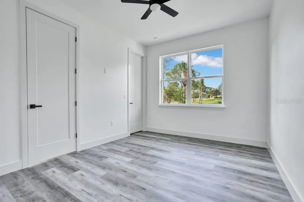 551 Dowling Circle Lady Lake FL 32159