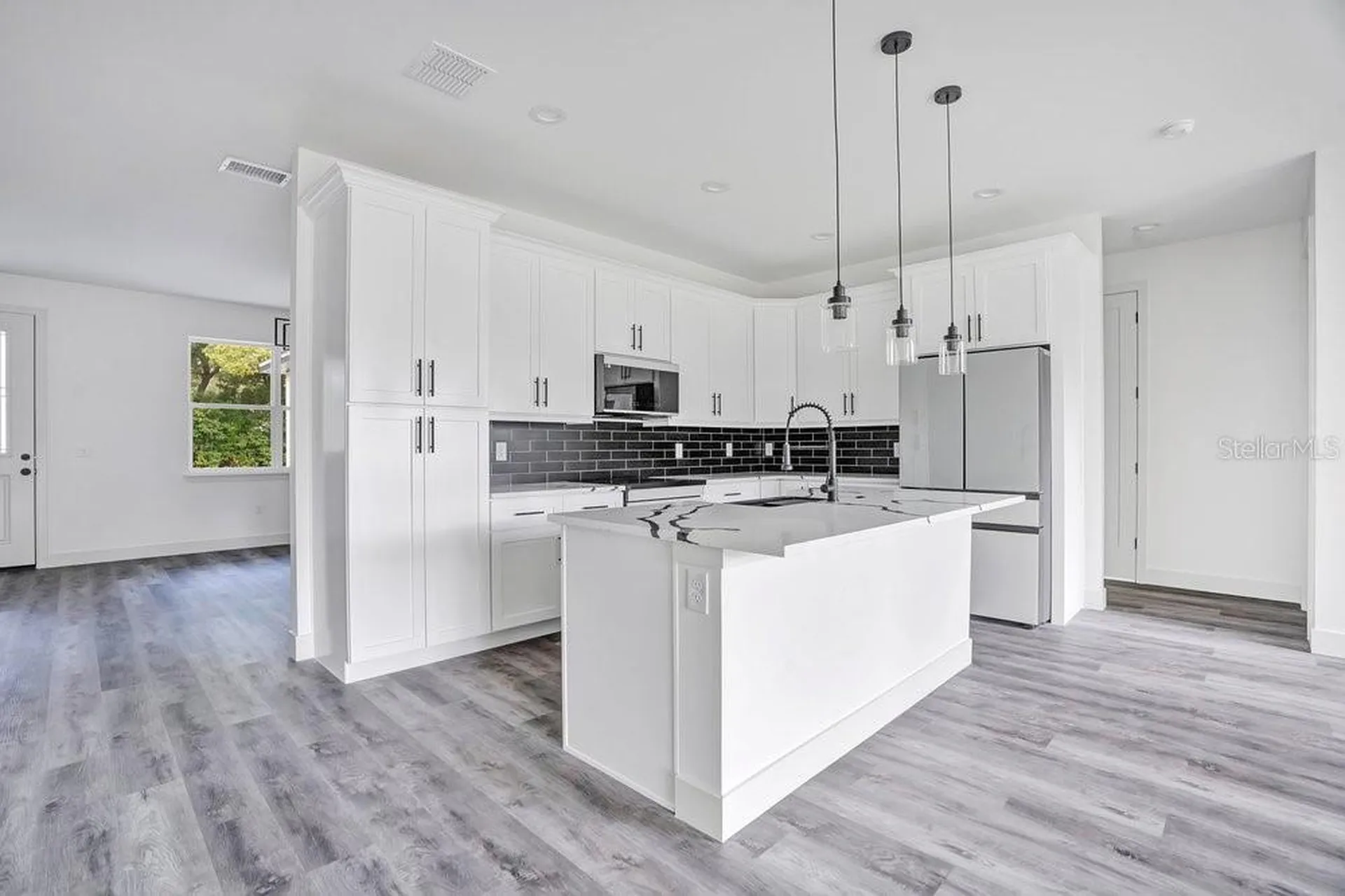 551 Dowling Circle Lady Lake FL 32159