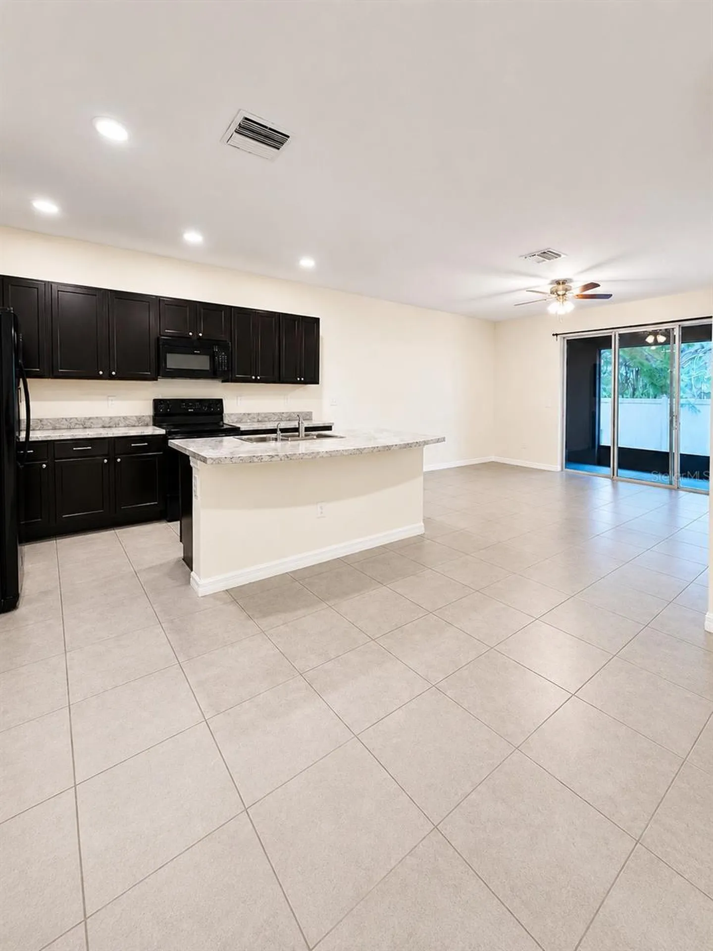 809 Lucent Sands Court Brandon FL 33511