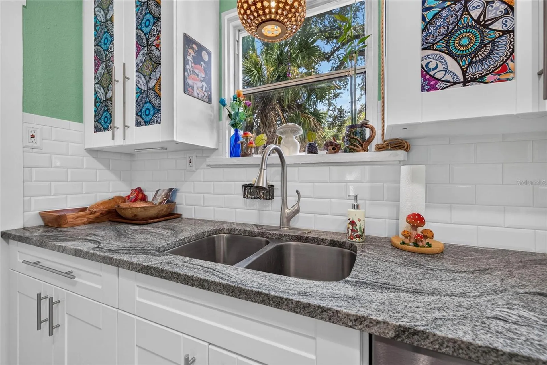 2042 14th Street S St Petersburg FL 33705