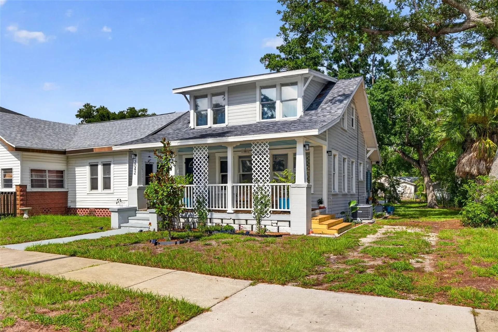 2042 14th Street S St Petersburg FL 33705