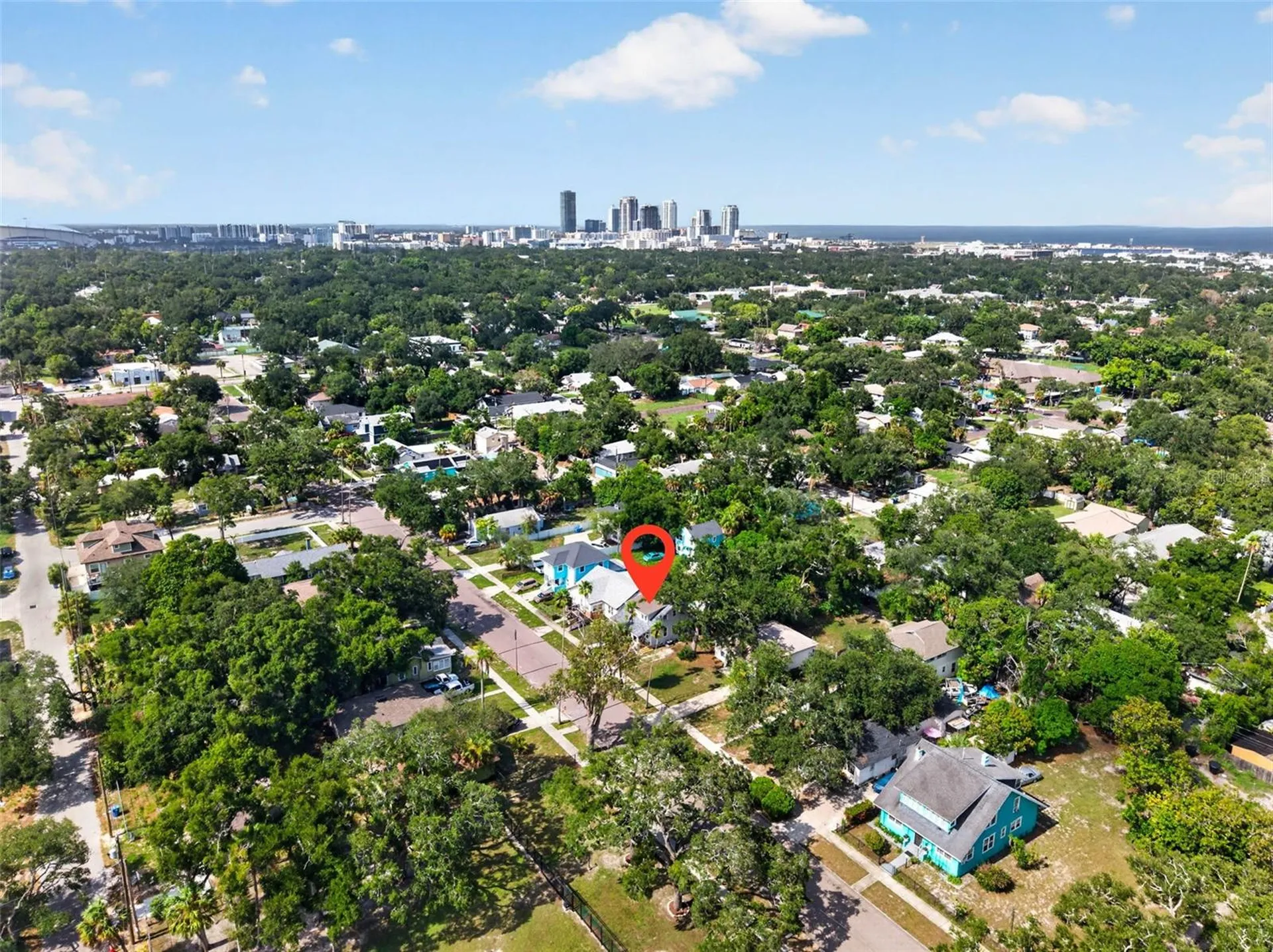 2042 14th Street S St Petersburg FL 33705