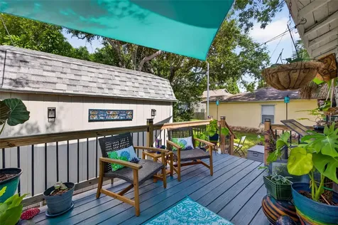 2042 14th Street S St Petersburg FL 33705