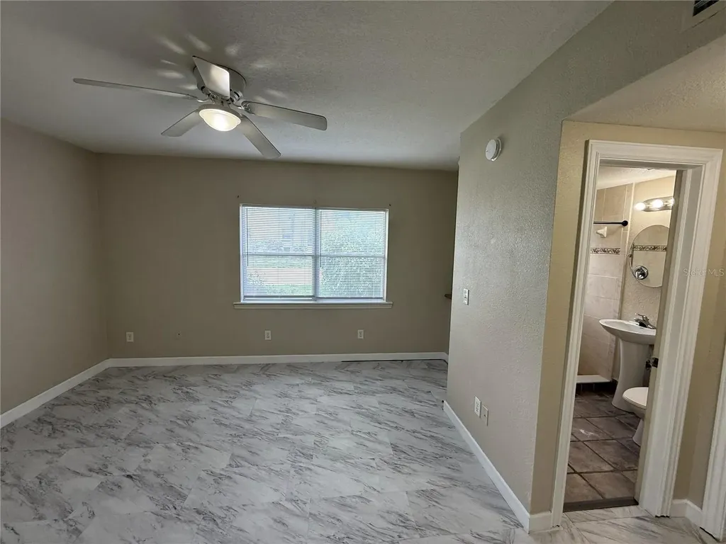 1355 Drew Street Clearwater FL 33755
