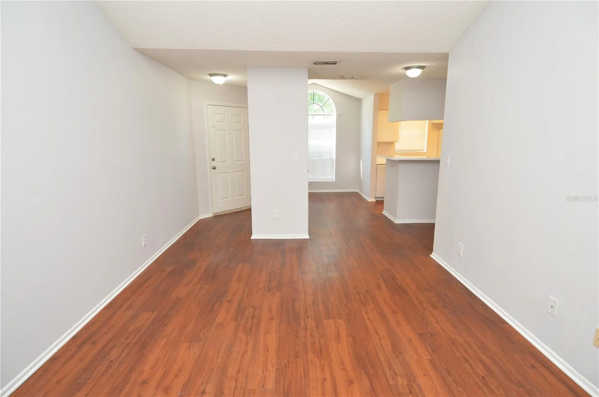 8630 Mallard Reserve Drive Tampa FL 33614