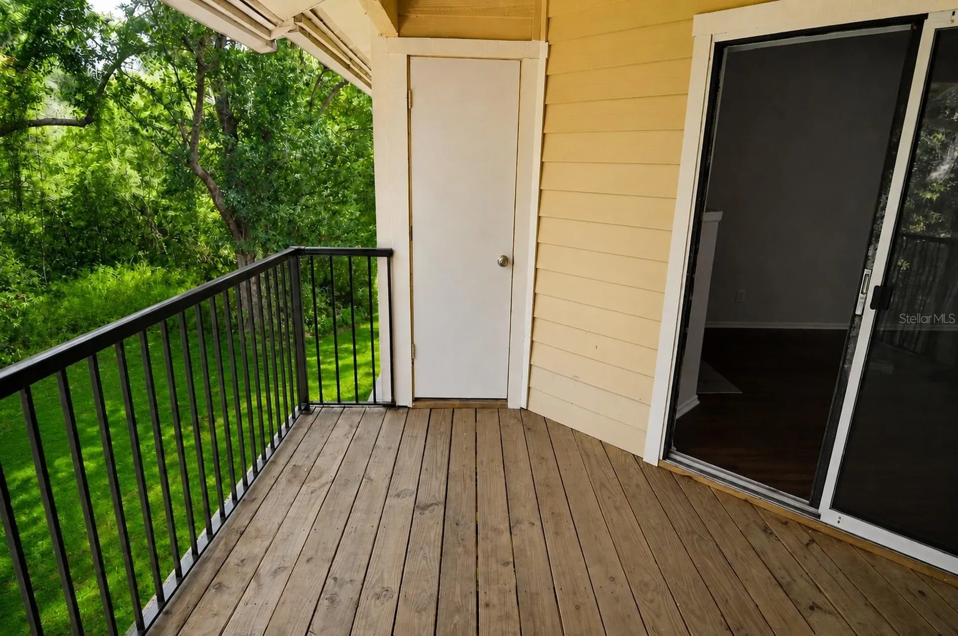 8630 Mallard Reserve Drive Tampa FL 33614