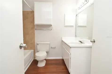 8630 Mallard Reserve Drive Tampa FL 33614