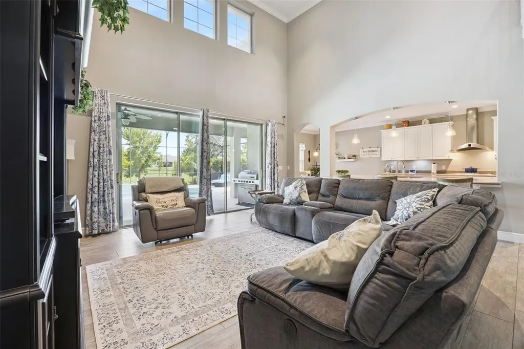 13852 Jomatt Loop Winter Garden FL 34787