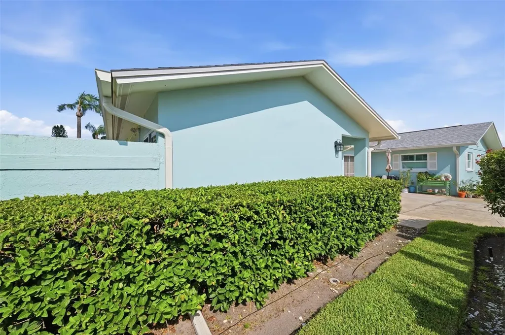 2722 Sherbrooke Lane Palm Harbor FL 34684