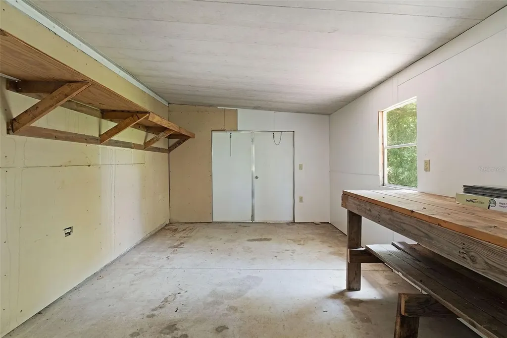 27817 W Pelican Isle Drive Leesburg FL 34748