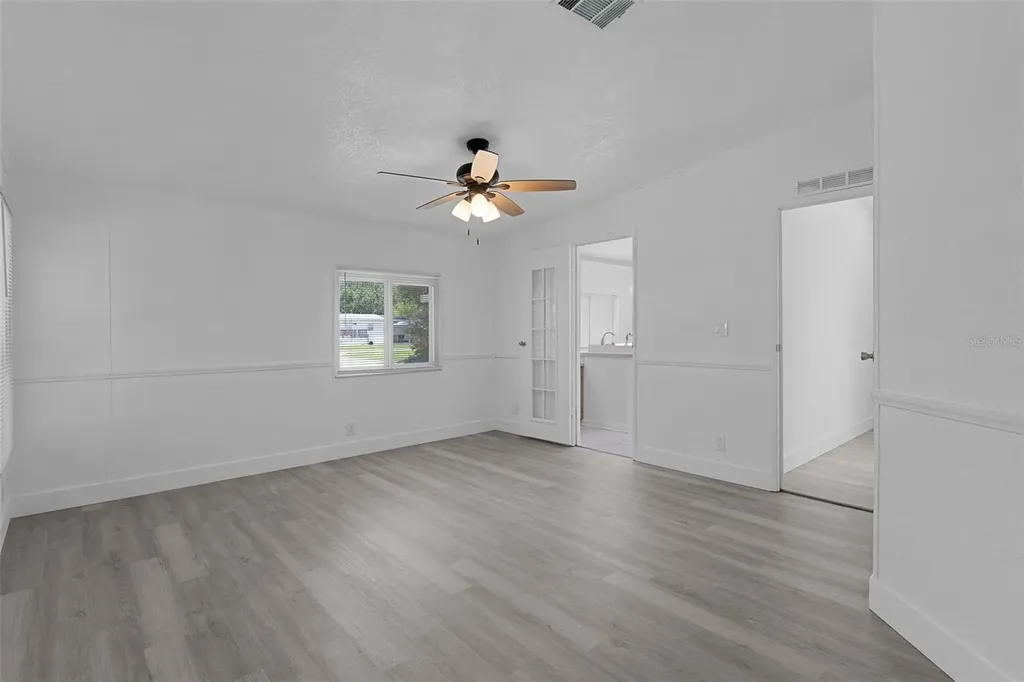 27817 W Pelican Isle Drive Leesburg FL 34748