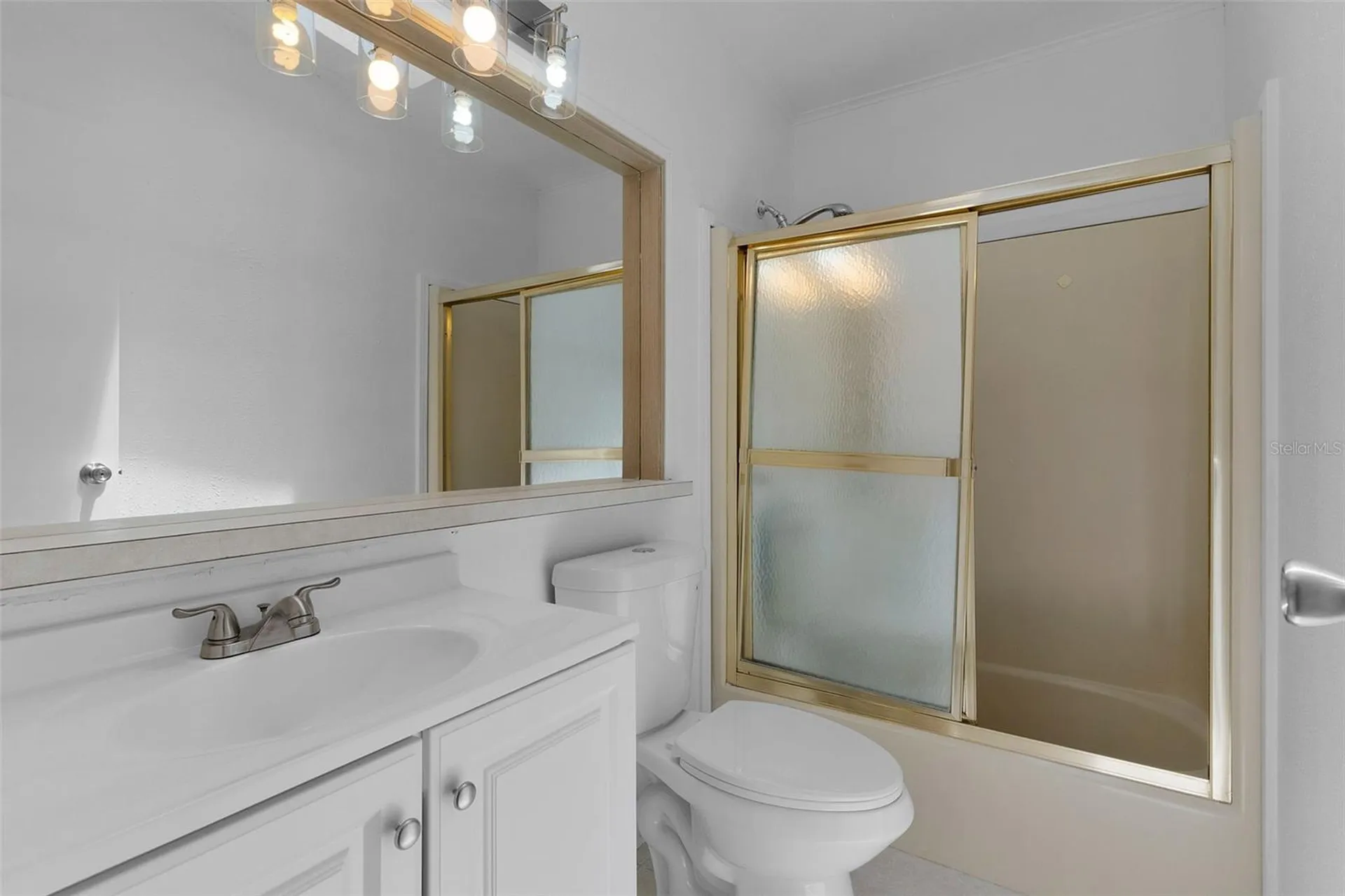 27817 W Pelican Isle Drive Leesburg FL 34748