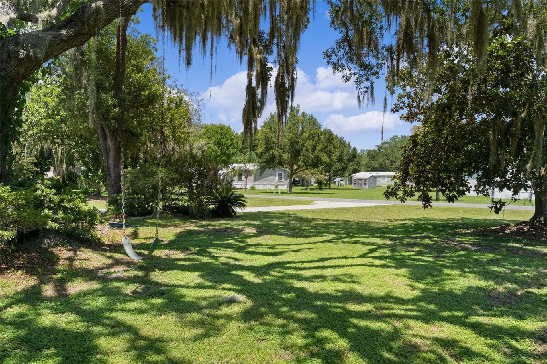 27817 W Pelican Isle Drive Leesburg FL 34748