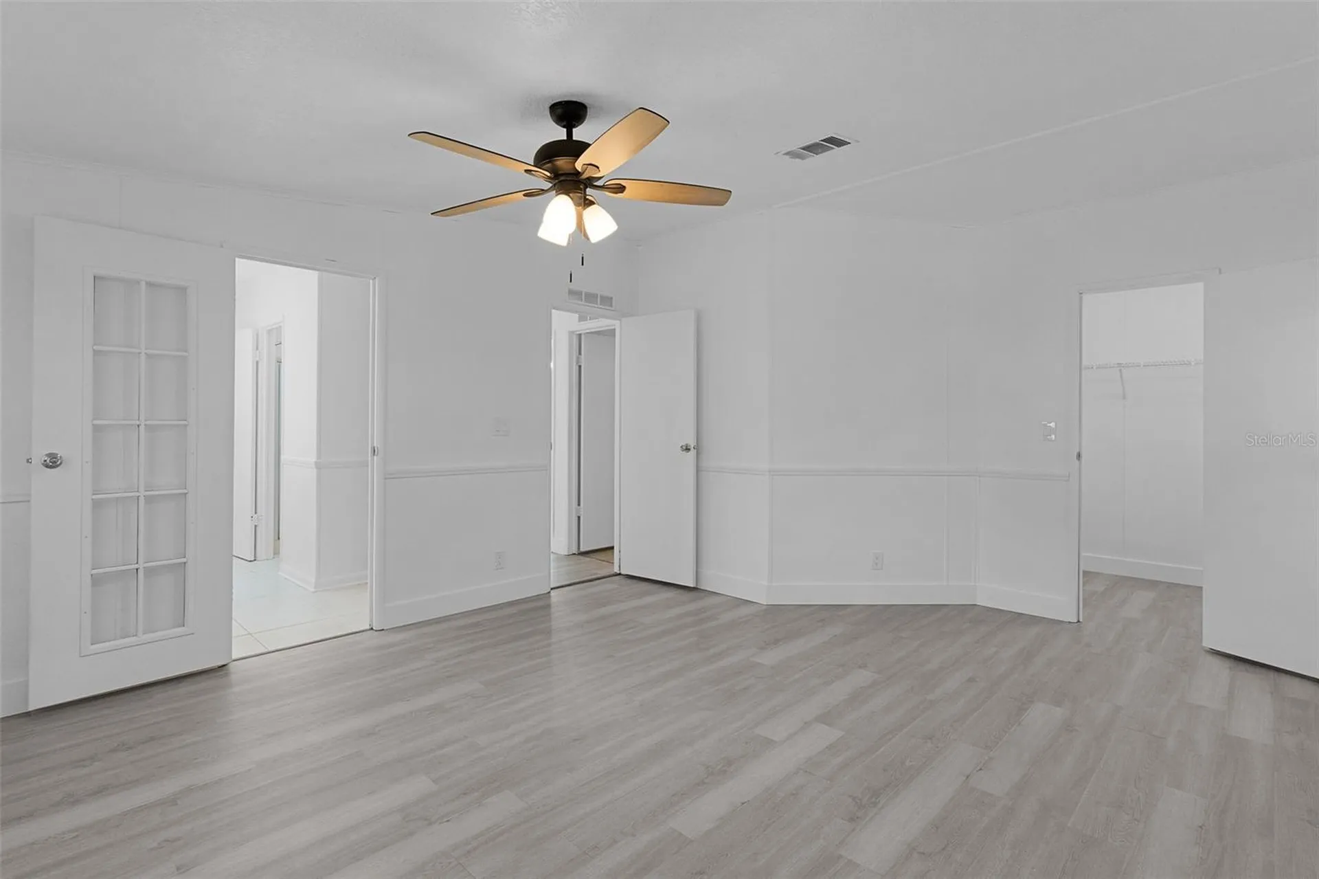 27817 W Pelican Isle Drive Leesburg FL 34748
